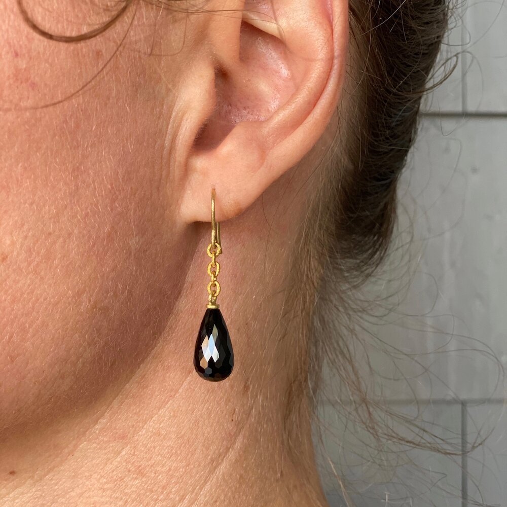 erica blk spinel chains 2.jpg