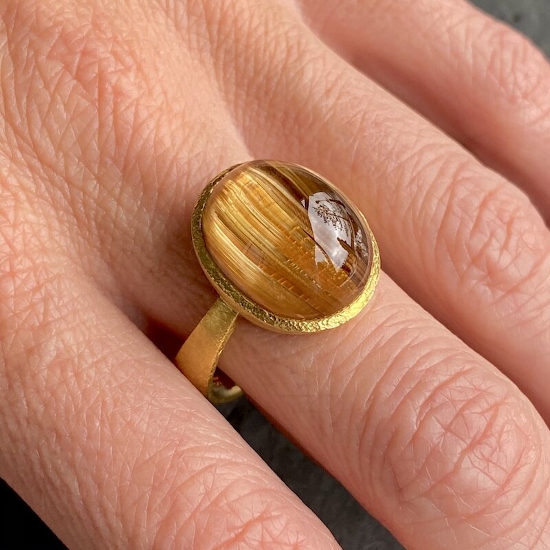 erica rut quartz cab.jpg