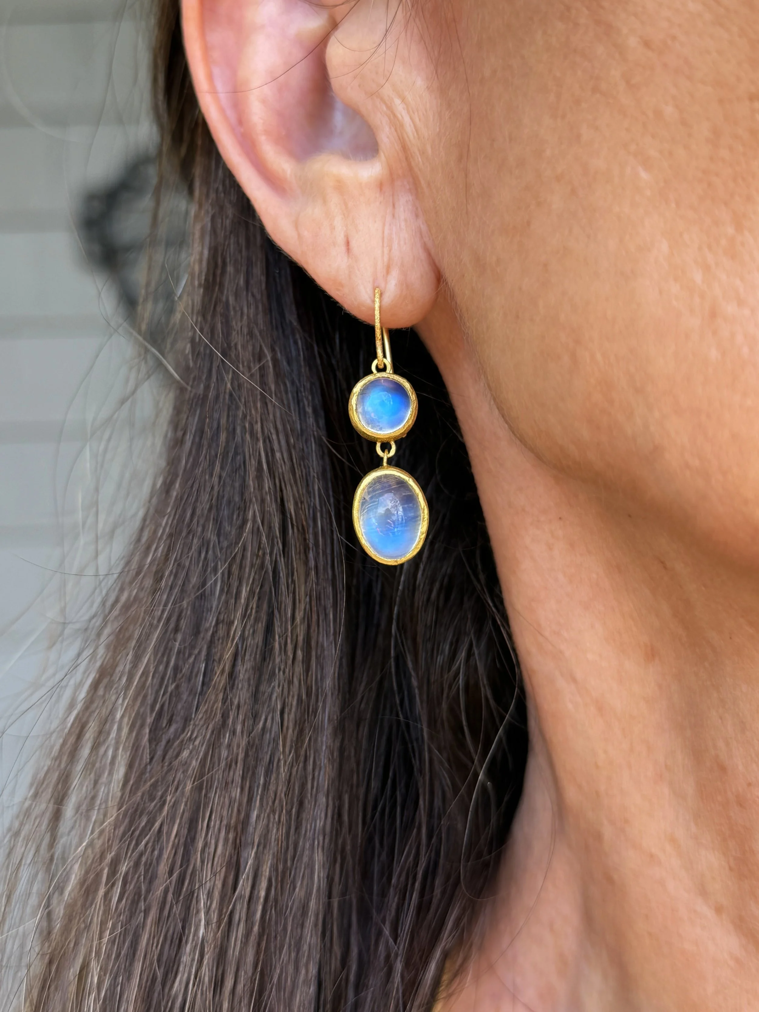 Double Dangle Moonstone Model.jpg
