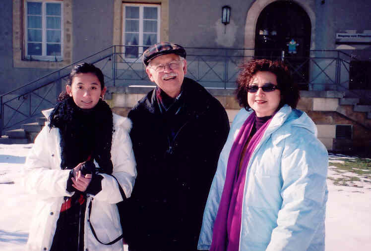 websmallpicture Klaus Judith and Mary.jpg