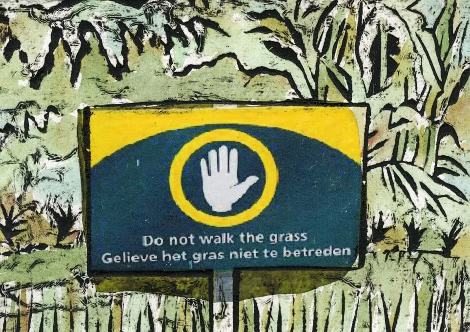 dont walk the grass.jpg