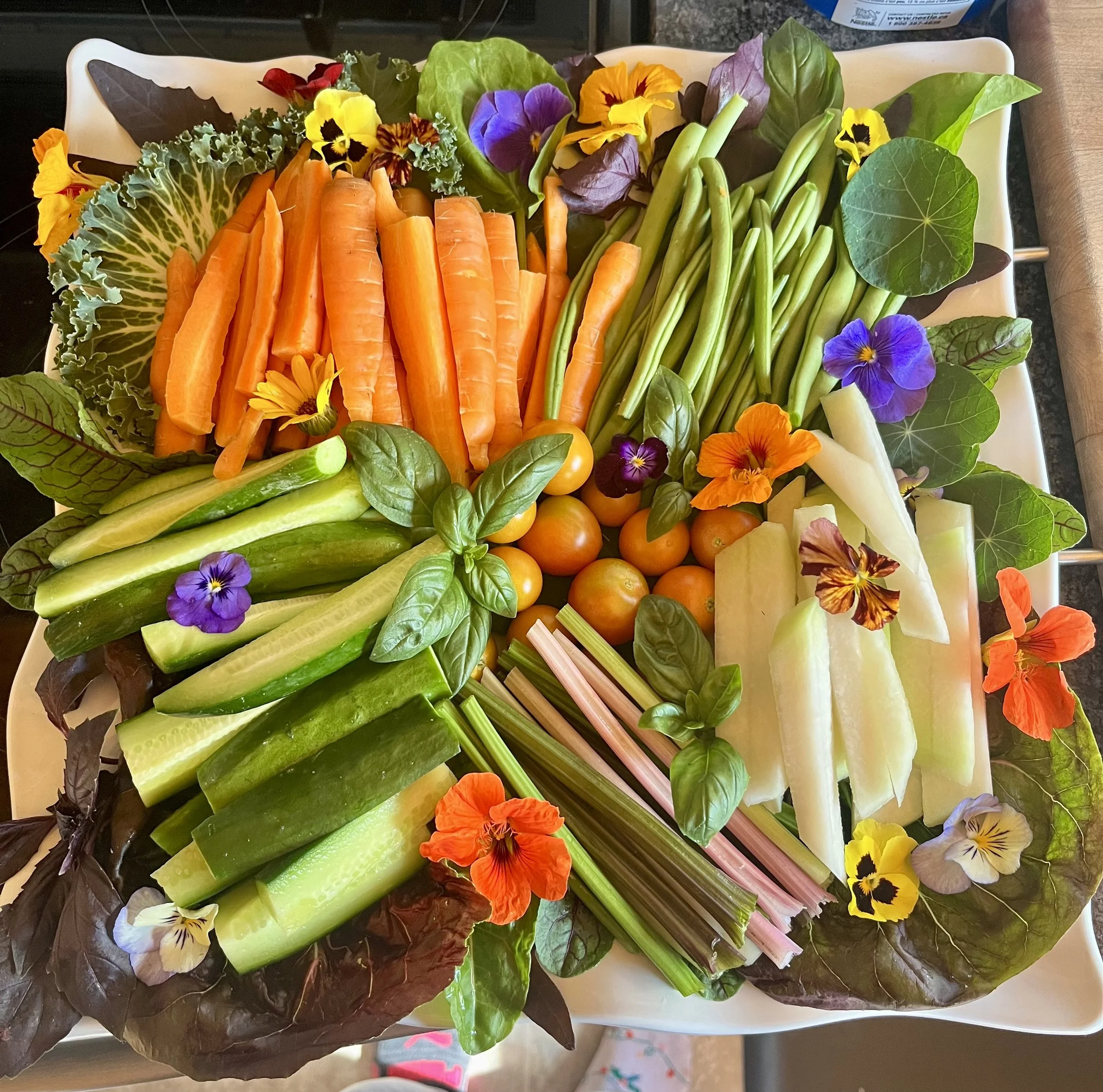 Crudités Platter &amp; End of Summer Market Schedule