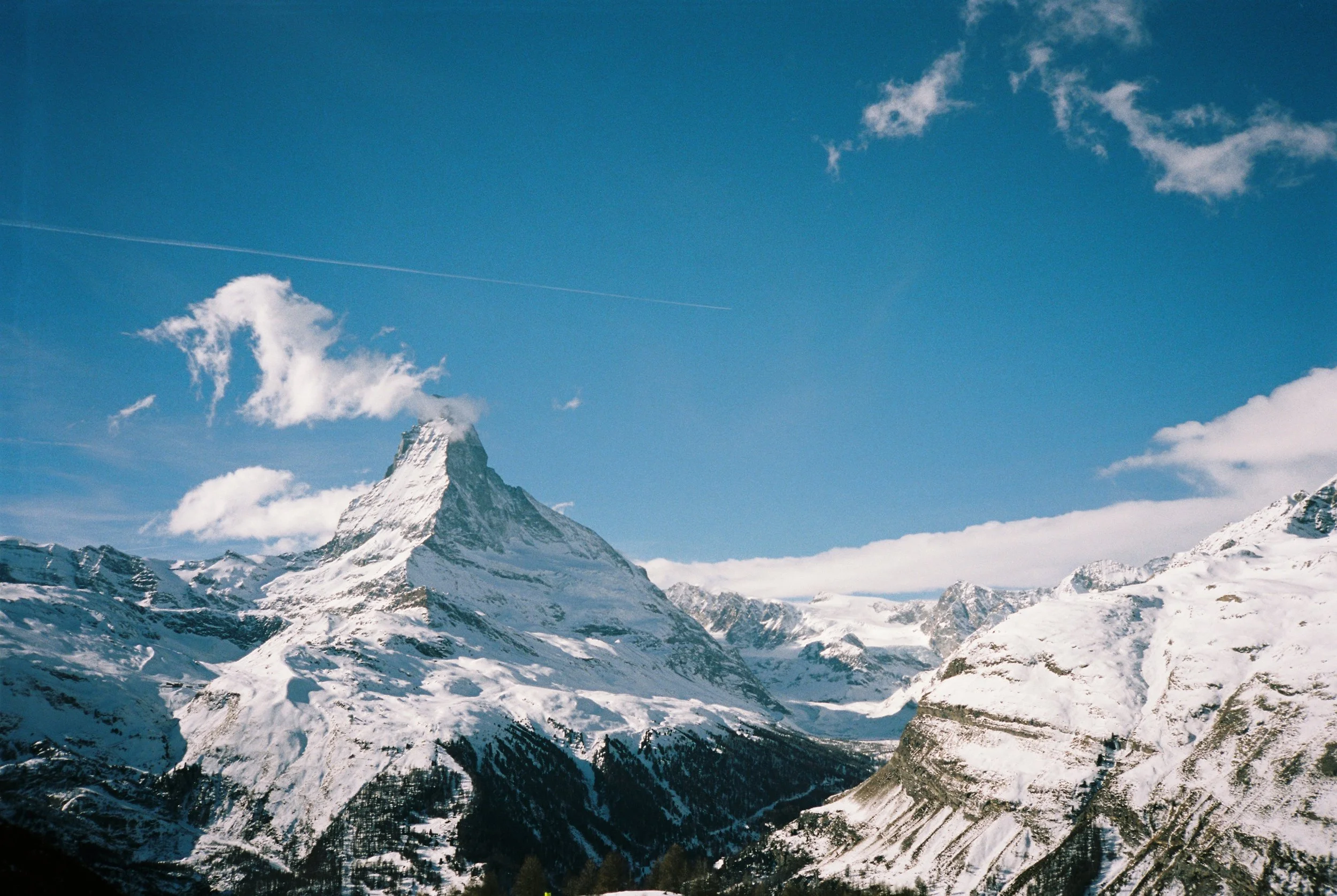 R1-01821-007A.JPG
