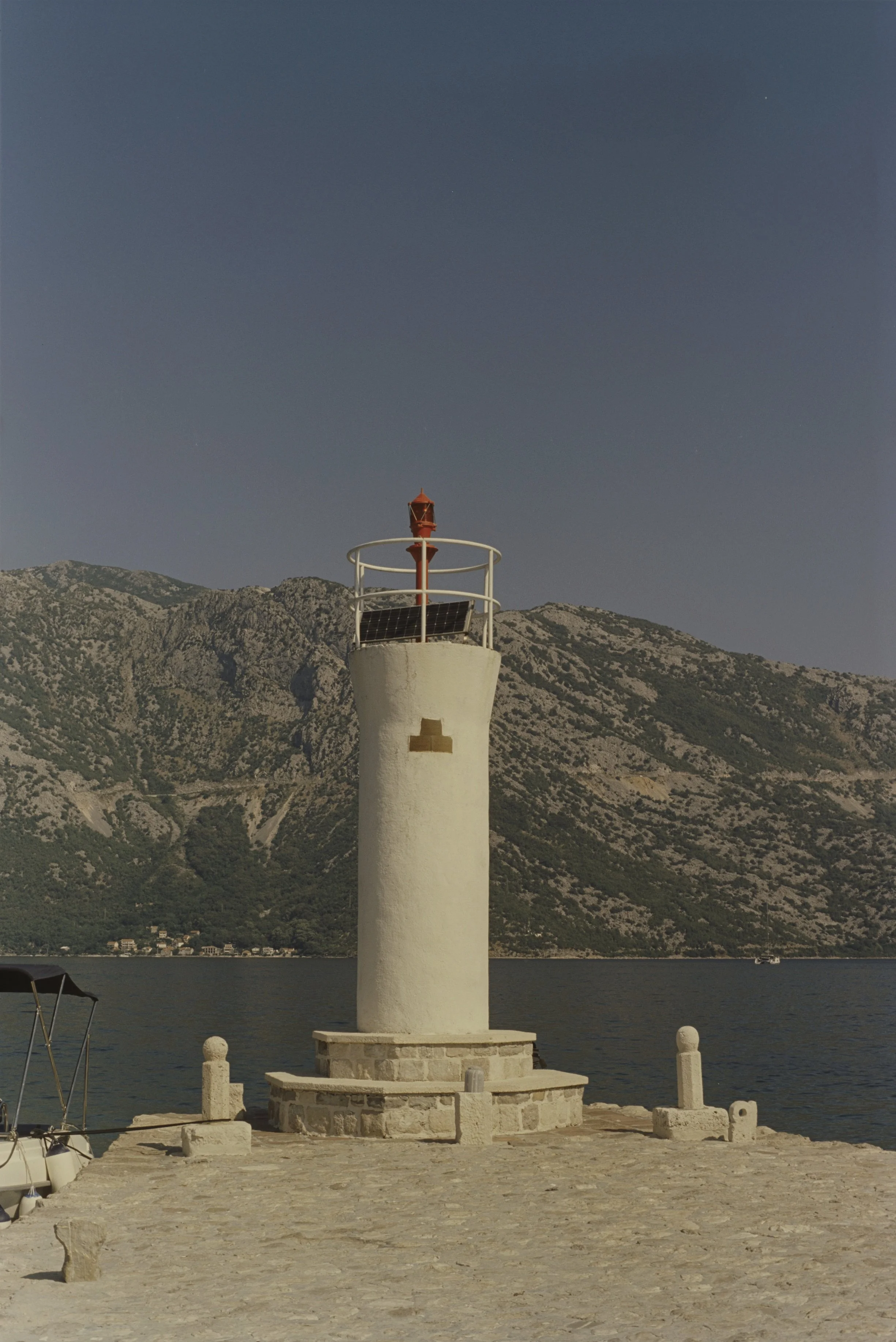 028_HIGH_01_XXX-01.jpeg