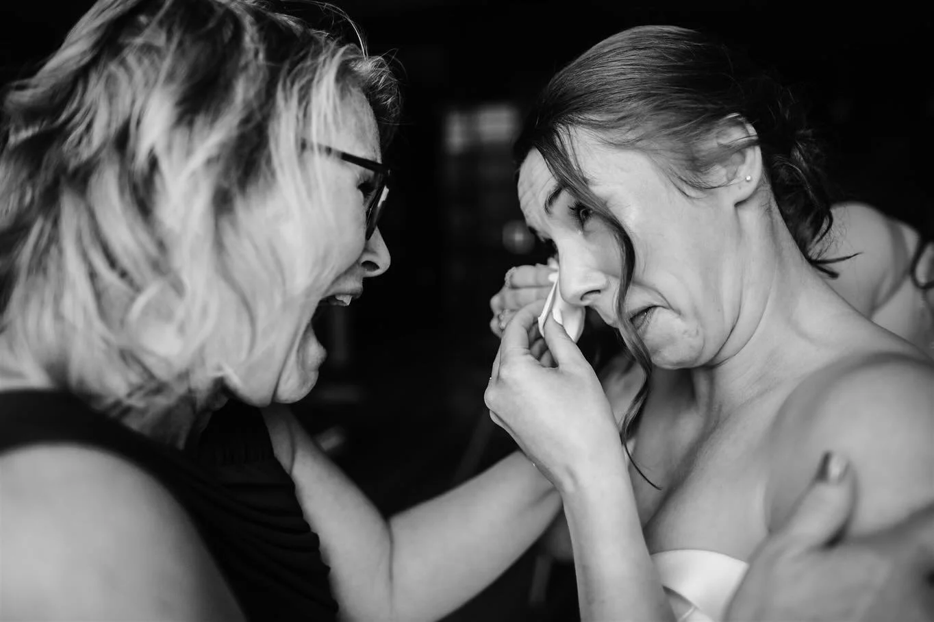The Rally Hotel is a new-ish wedding venue in downtown Denver, right across the street from Coors Field making it an extra special spot for Rockies fans to get married.

I remember walking past the construction around 2020-2021 and having no idea the