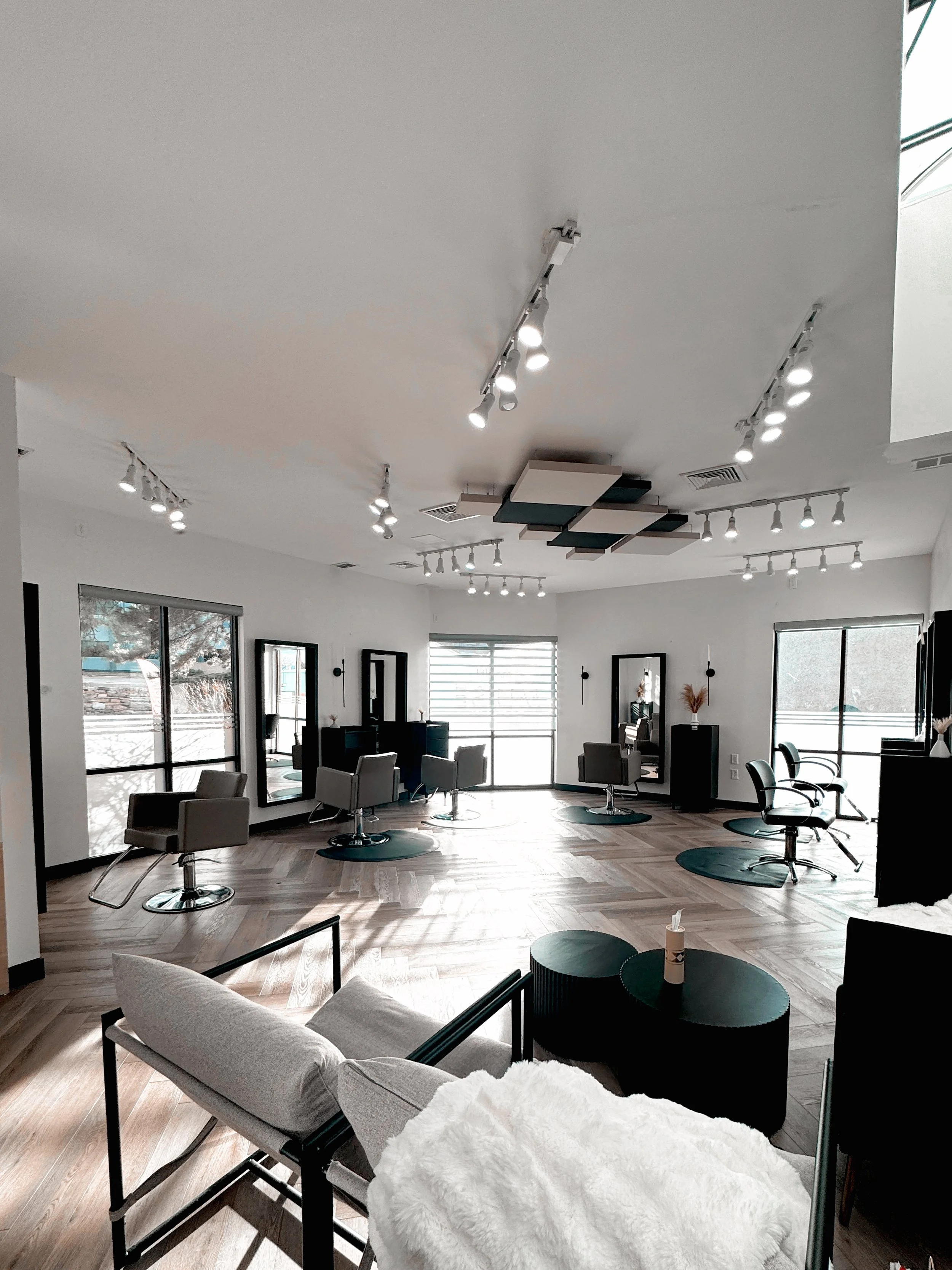 Is It Time to Elevate Your Career? Why Booth Rent Stylists Are Choosing Luxury Salons