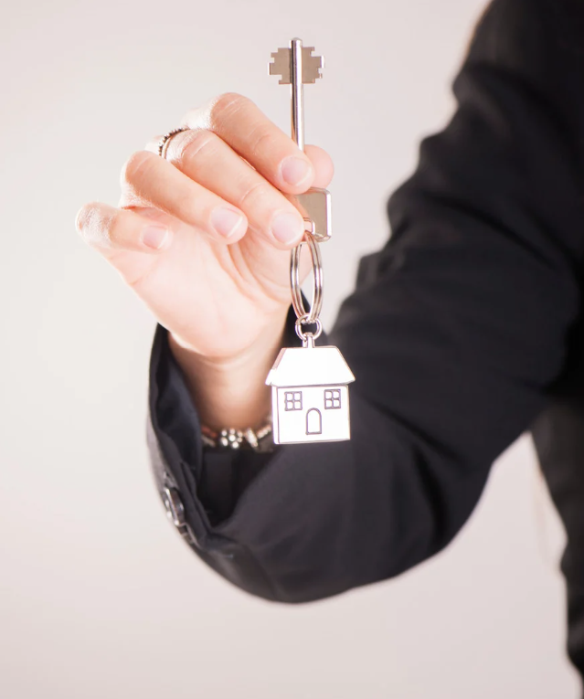 How Does My Agent Get Paid When Selling a House?