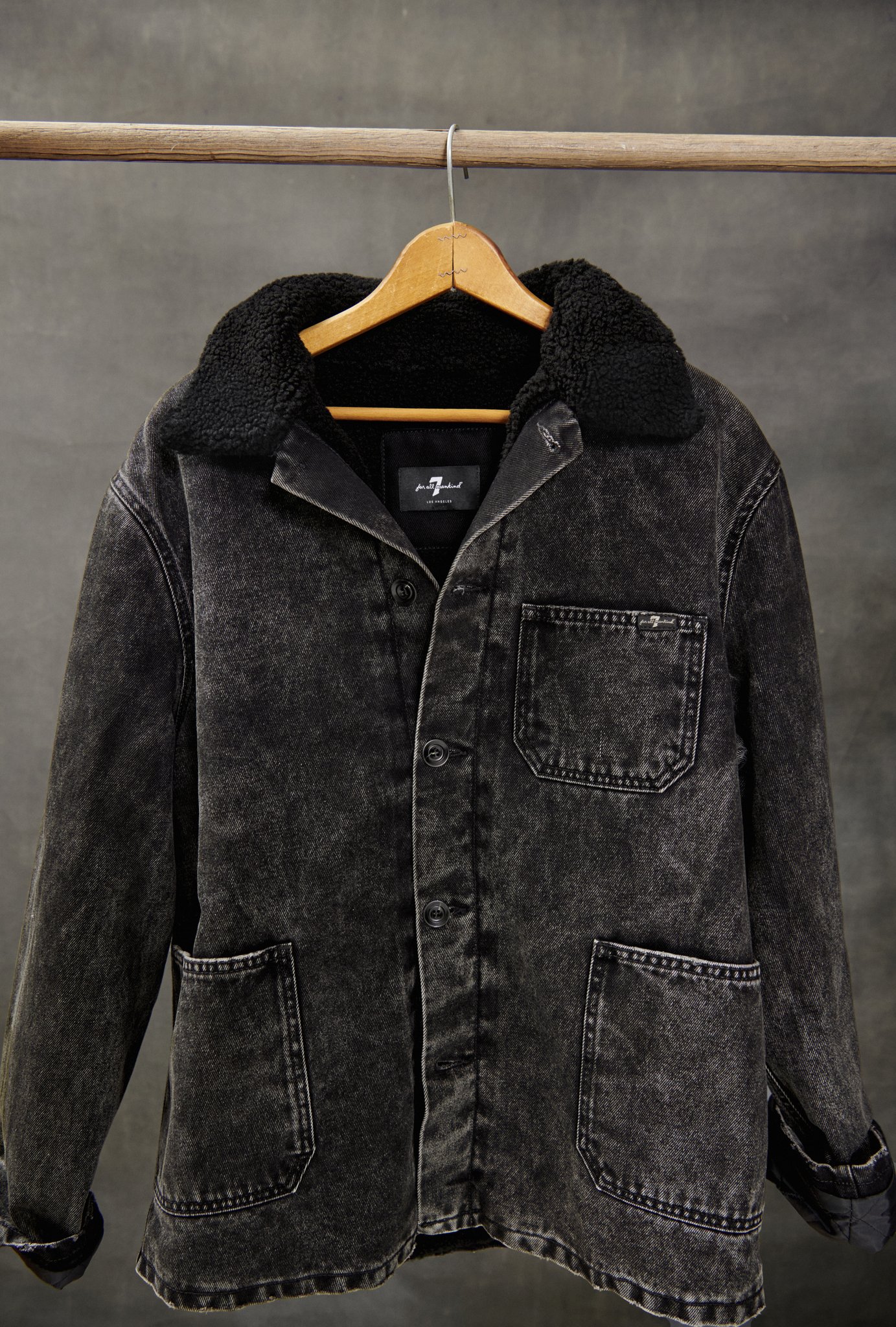 7 FOR ALL MANKIND HOLIDAY GIFT GUIDE 