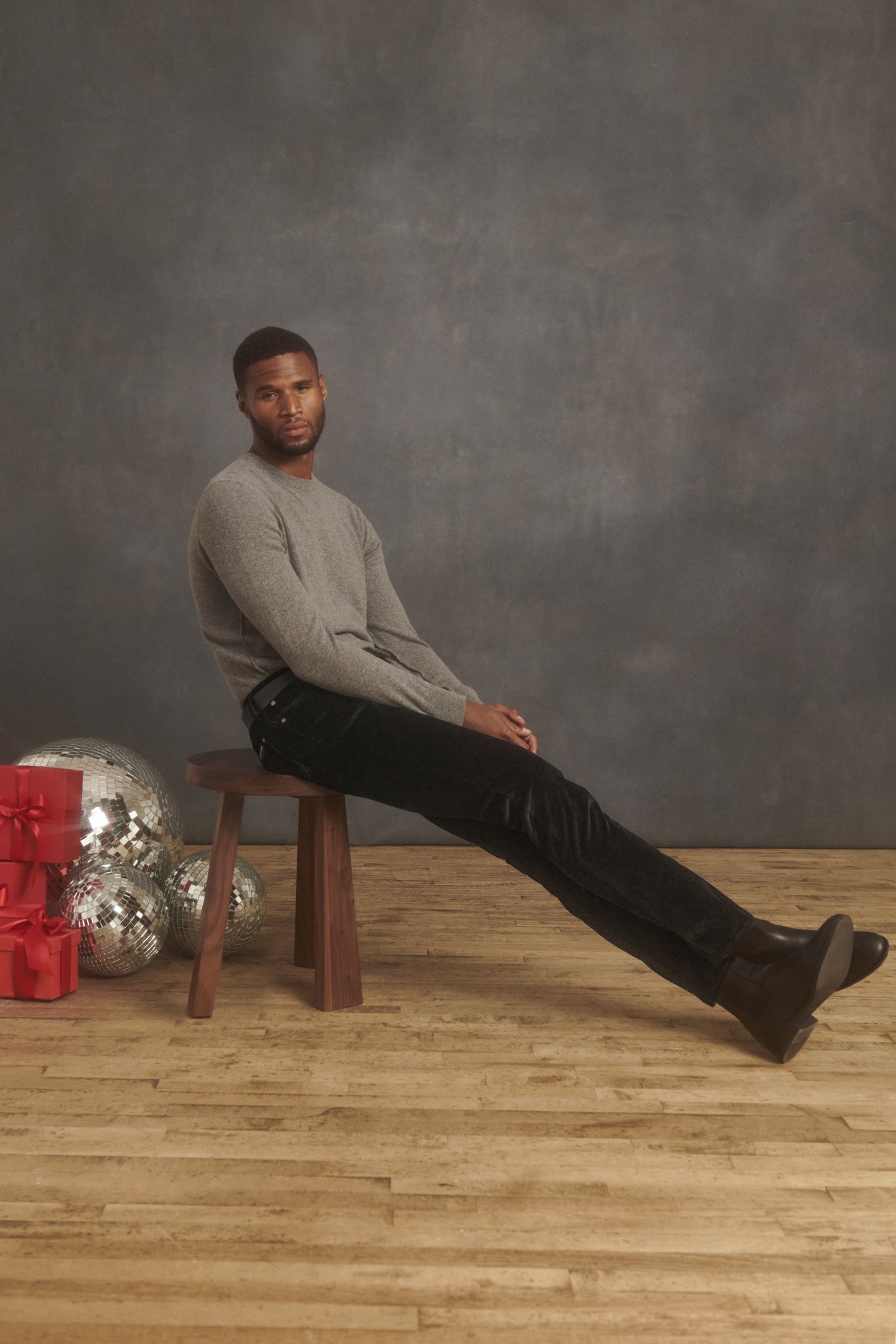 7 FOR ALL MANKIND HOLIDAY GIFT GUIDE 