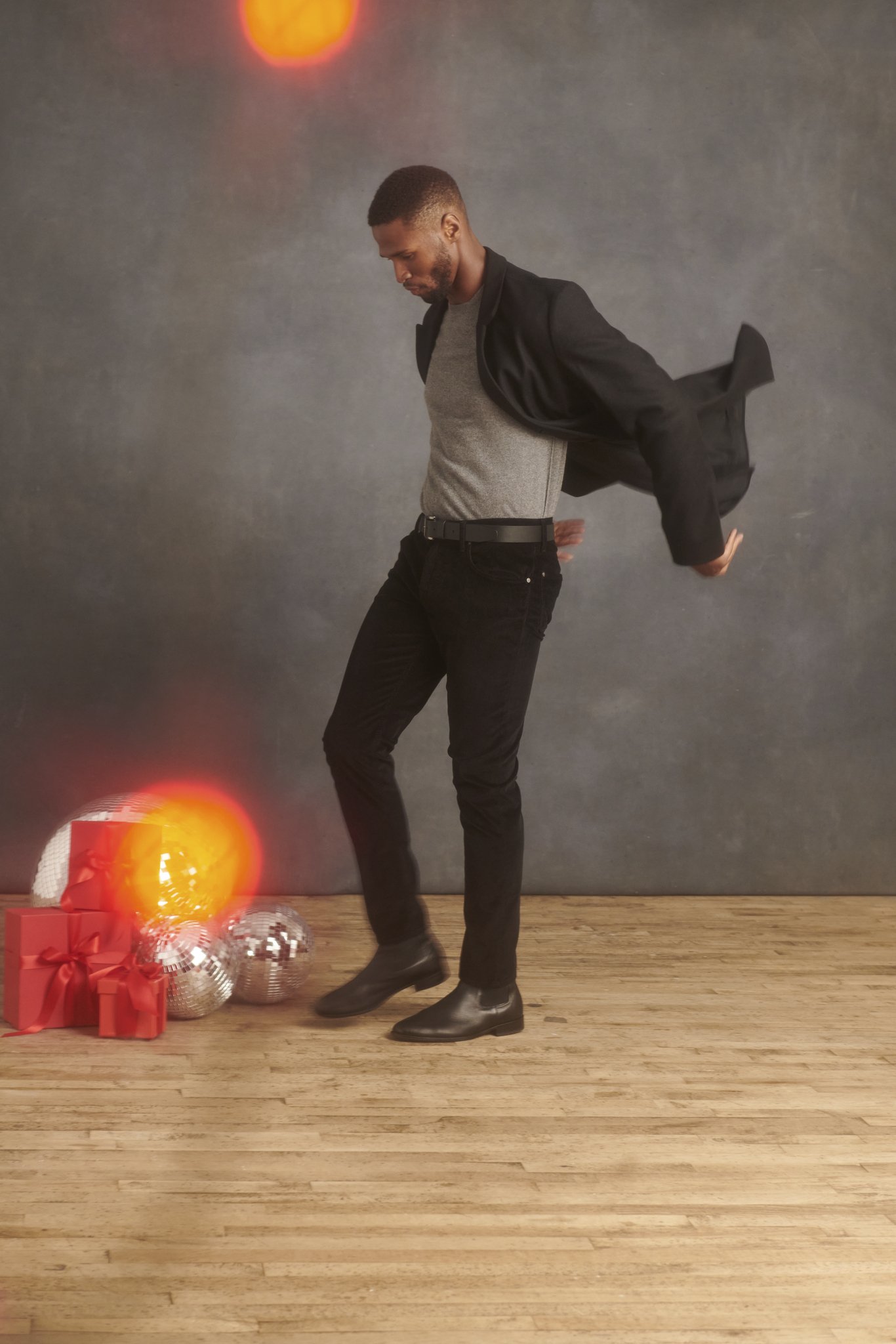 7 FOR ALL MANKIND HOLIDAY GIFT GUIDE 