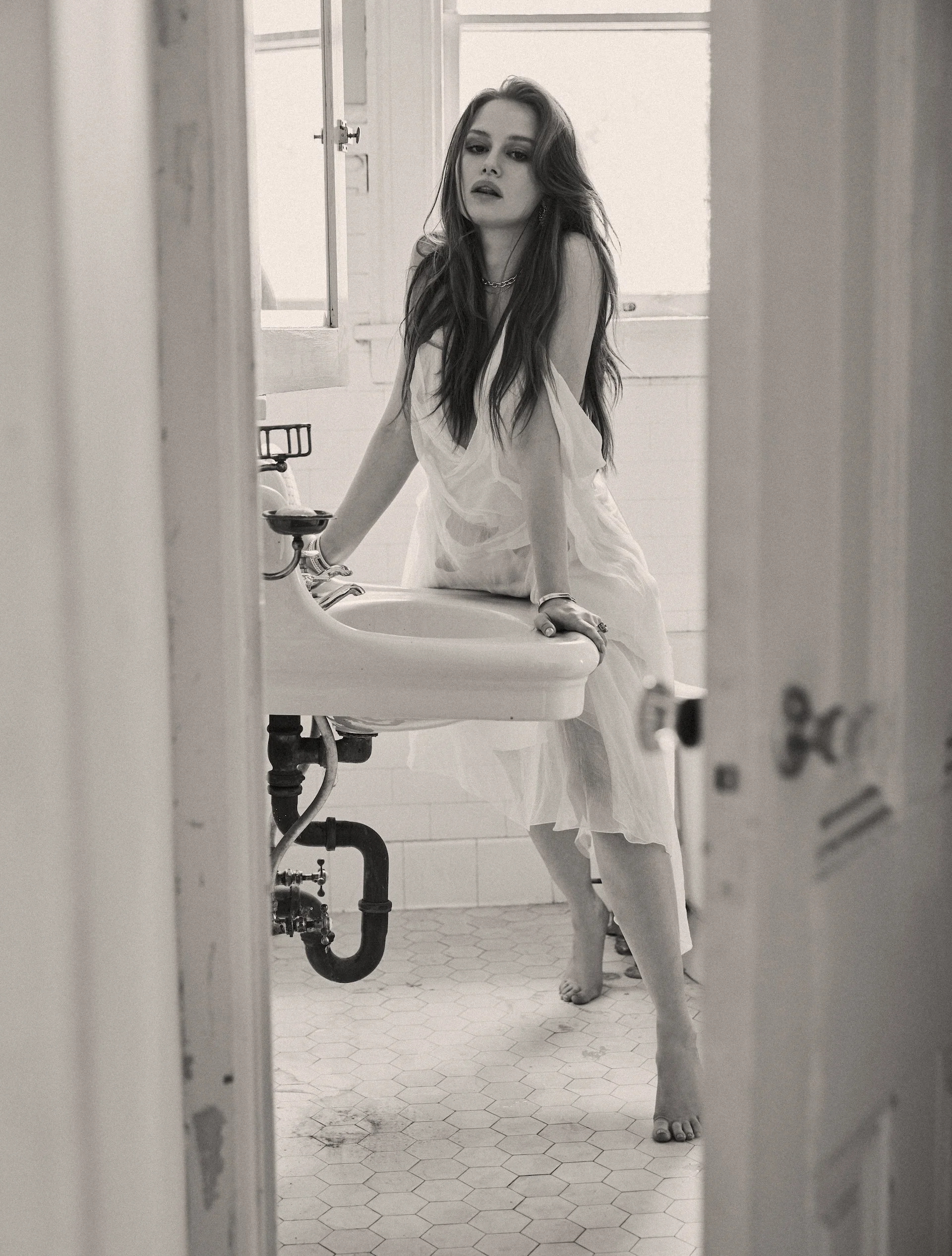 Look_05_100 1FINAL.jpeg