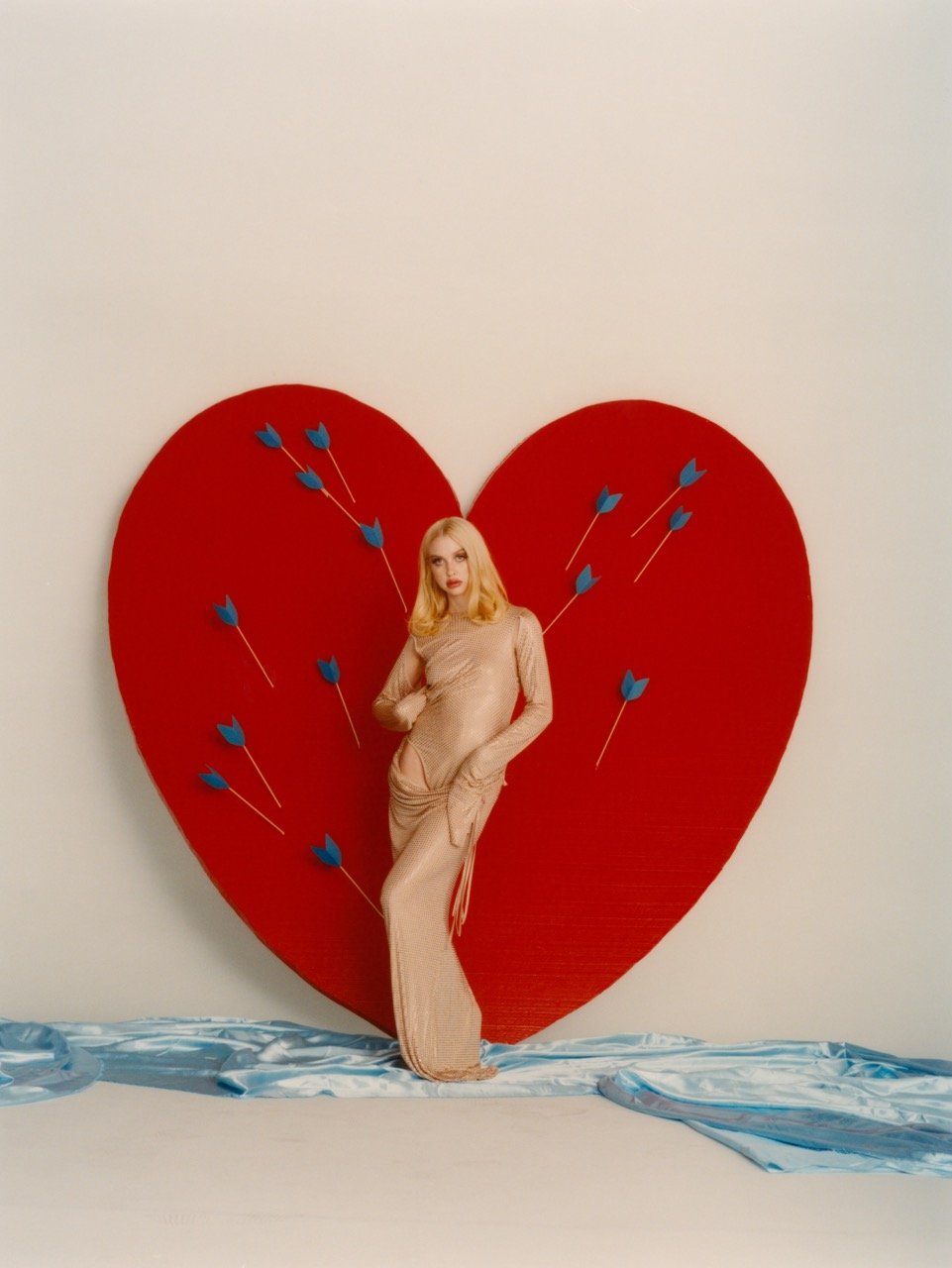 chloenumero10 Large.jpeg