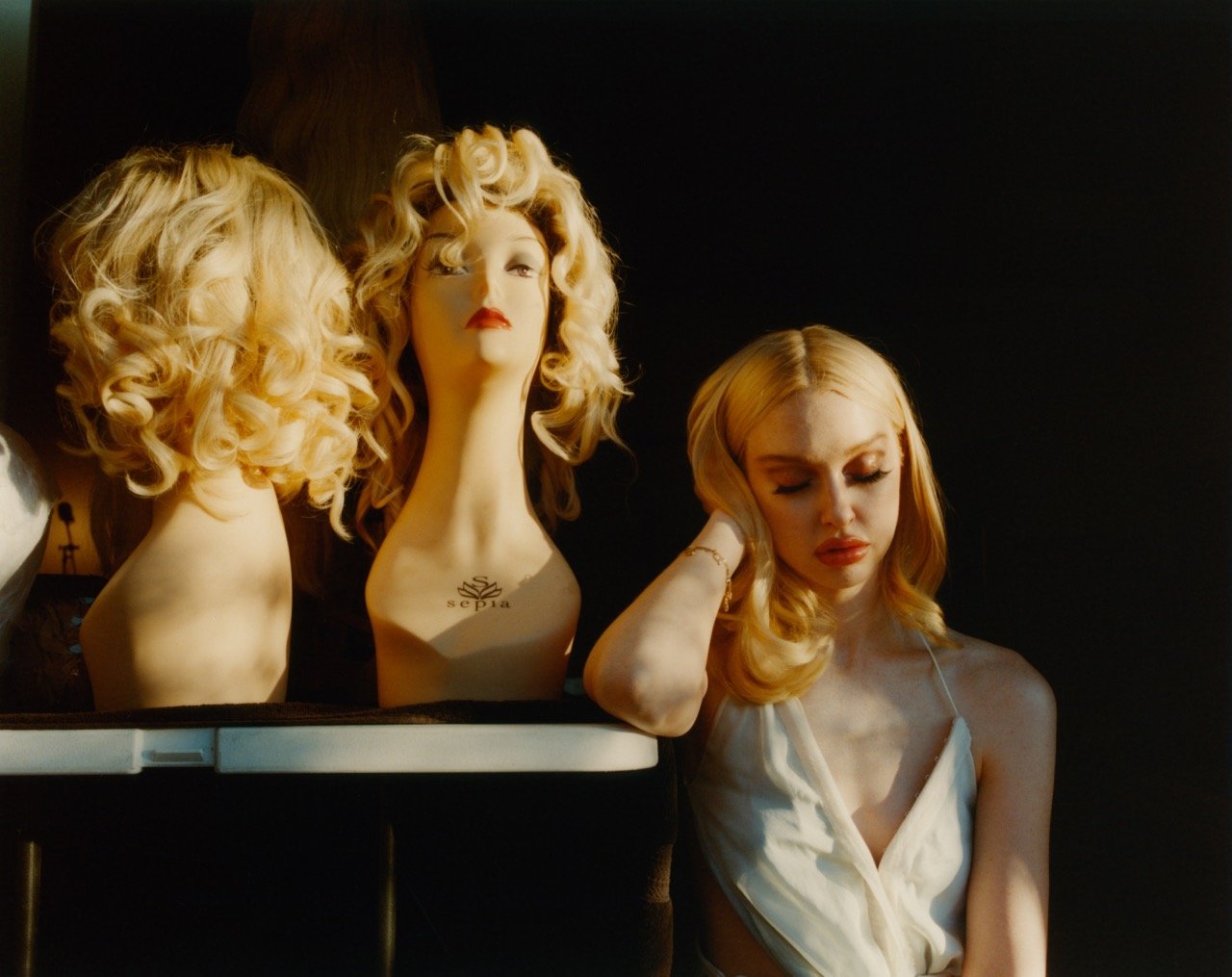 chloenumero18 Large.jpeg