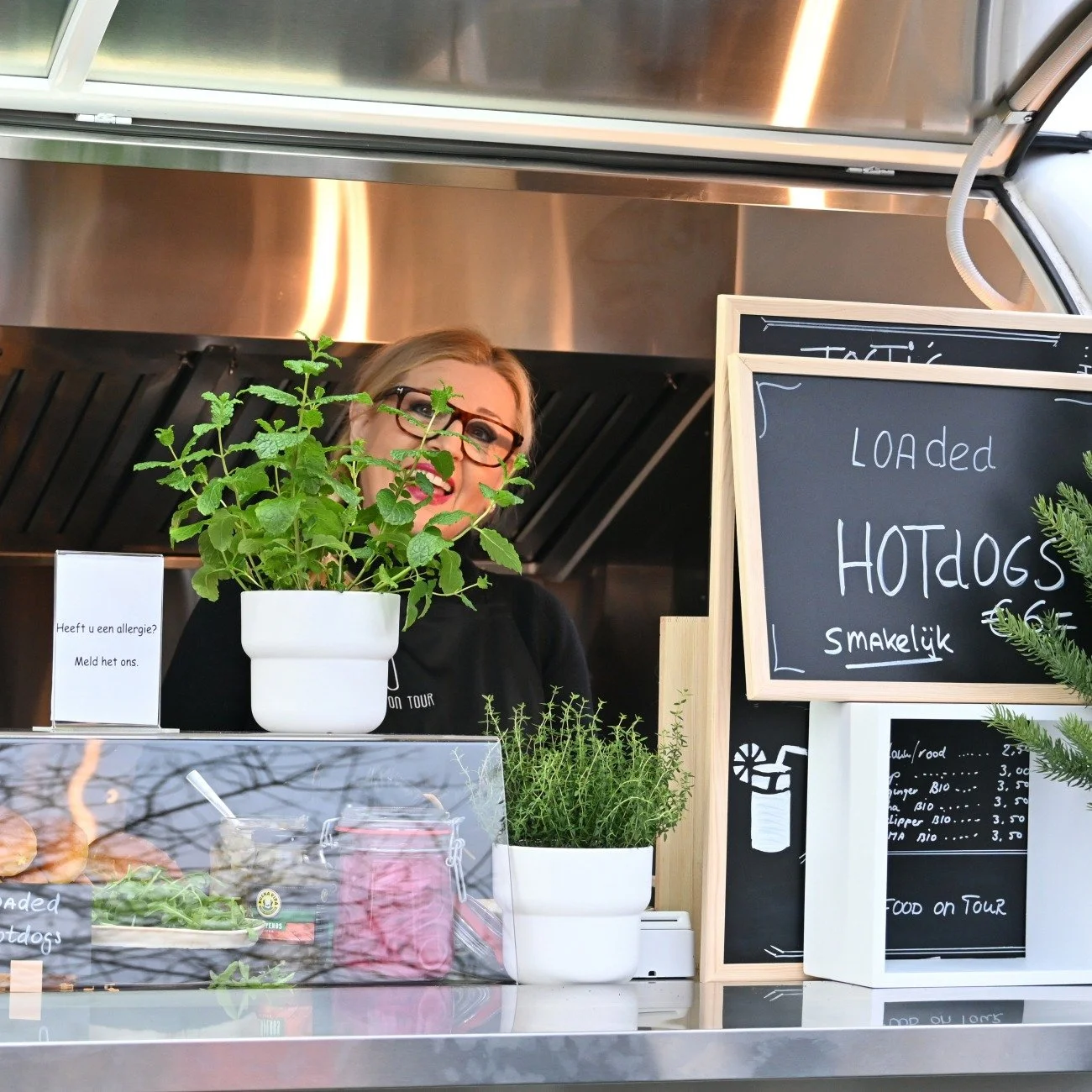 WhatsApp Image 2025-12-16 at 20.41.42 (3).jpeg