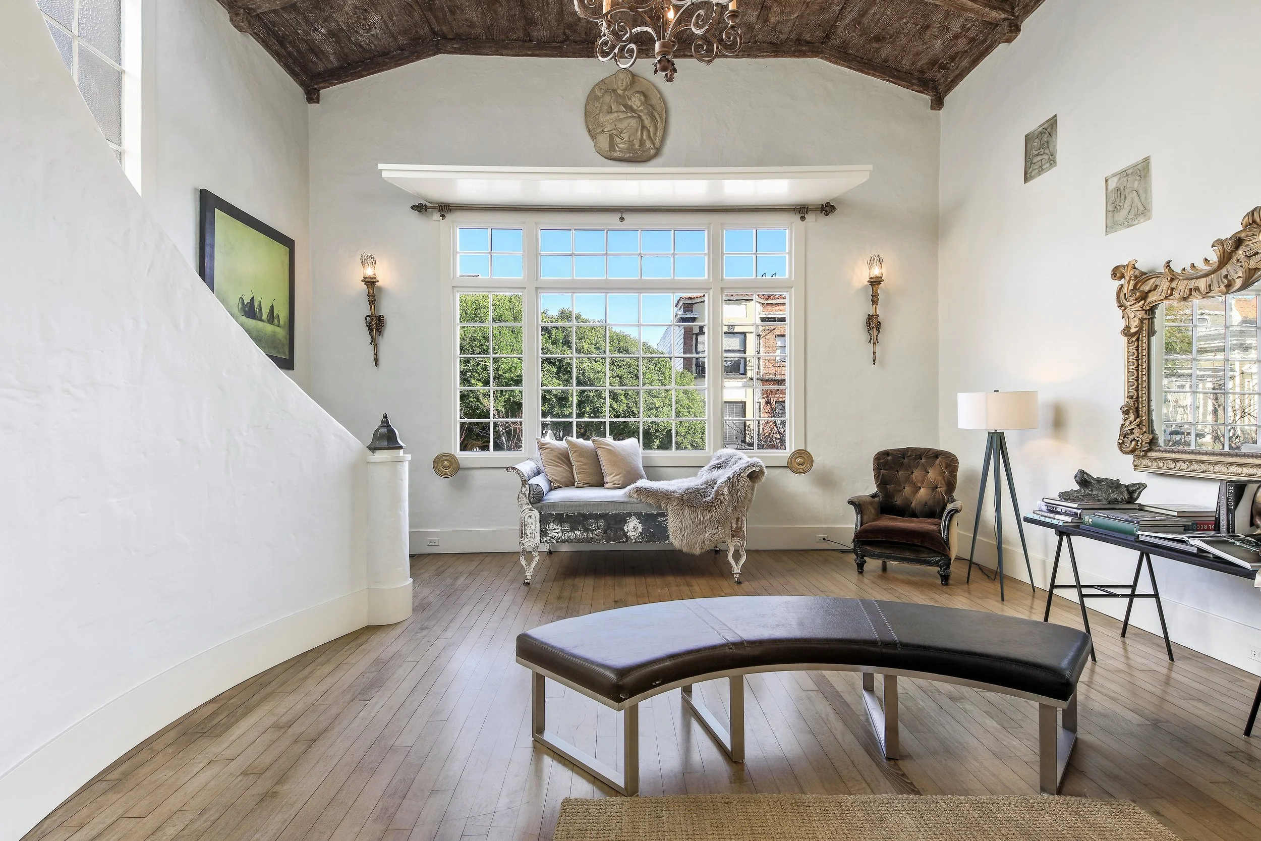 Old-World Elegance in Pacific Heights