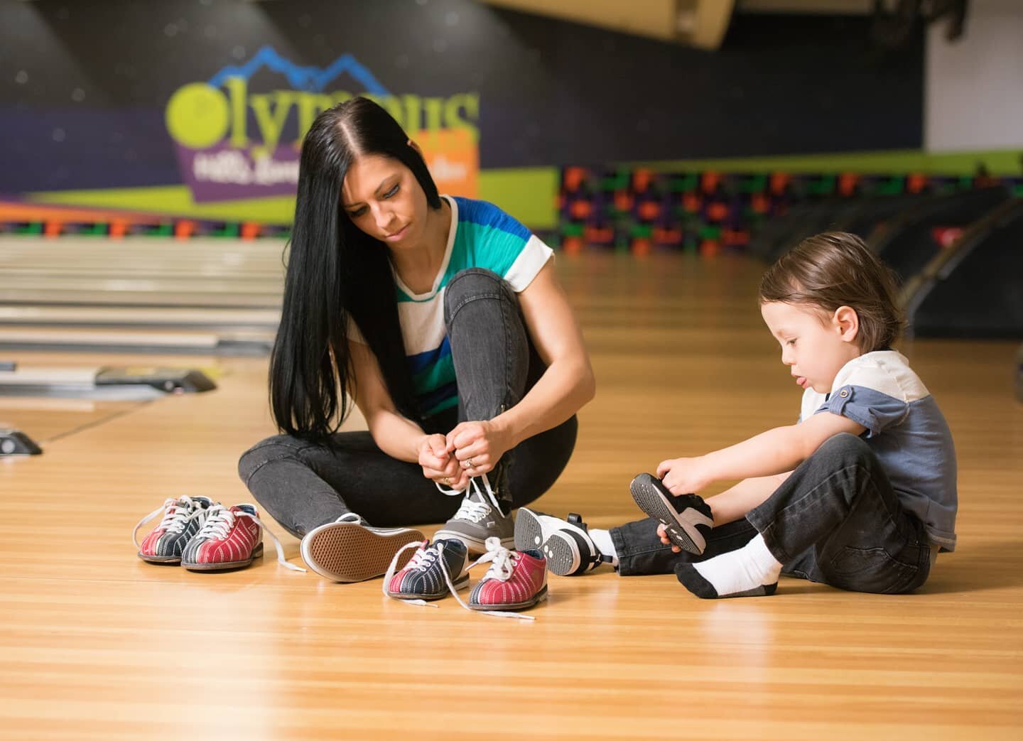 ''Great fun! The staff is awesome. The burgers from the grill are really good! This is a great place to get away from things and have a fun time with friends and family.' - ⭐⭐⭐⭐⭐ Review from Google

#bestbowlinginutah #blushing #welovefeedback #millc