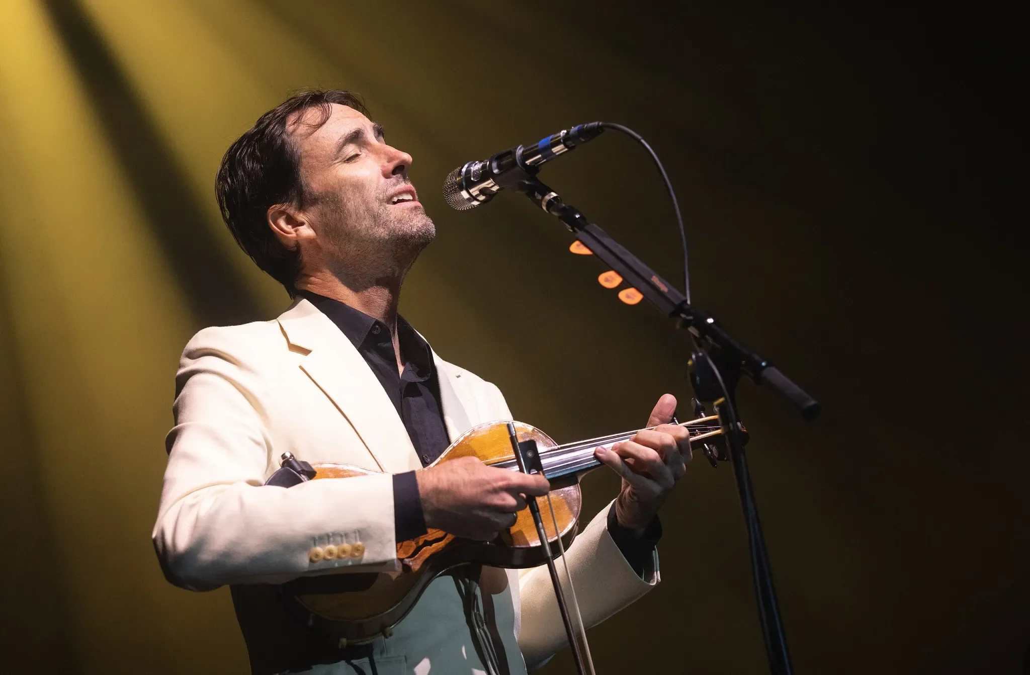 November/December 2025 - Andrew Bird