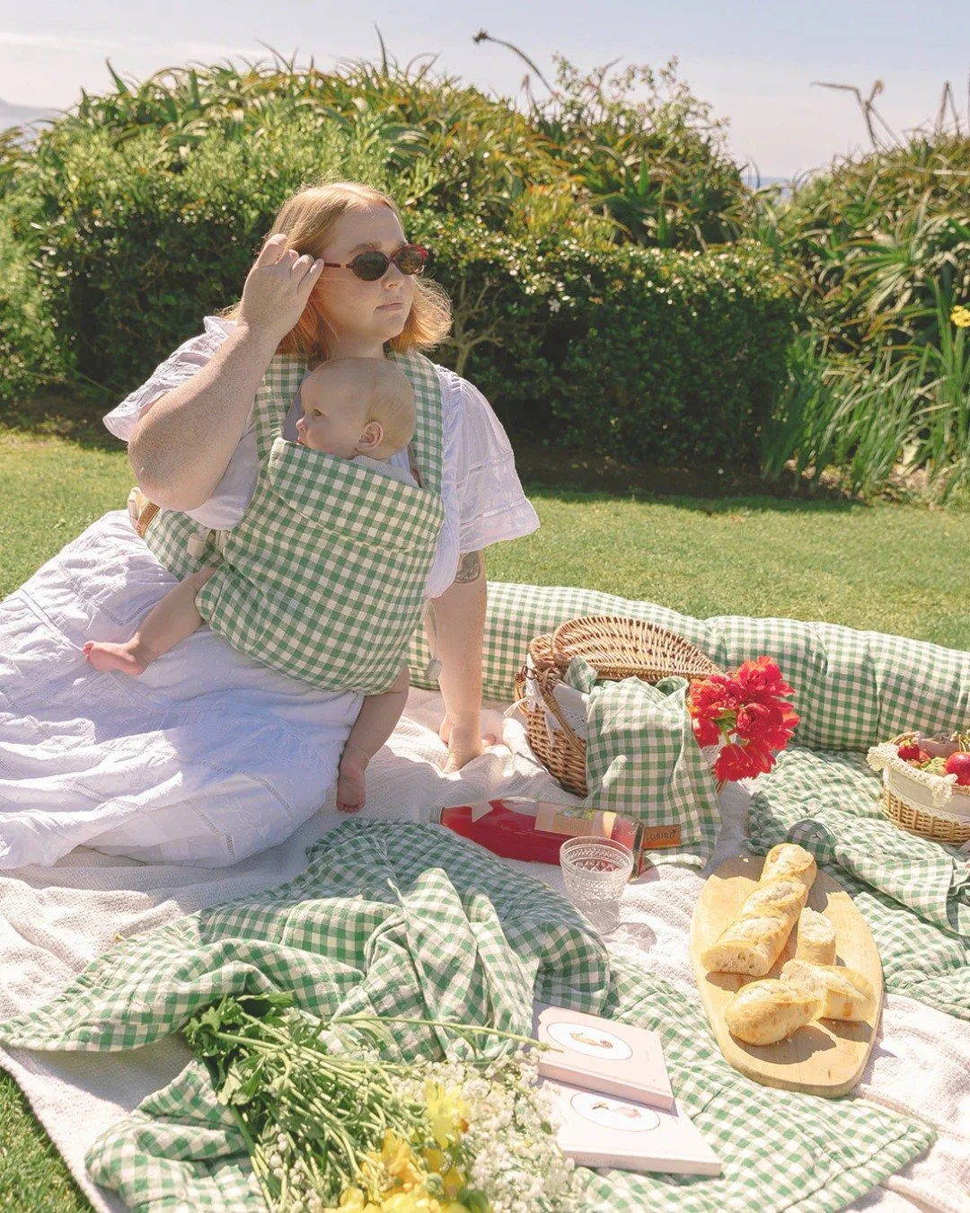 Inspired by farmers market mornings, sleepy snuggles, barefoot days in the sun, and the everyday moments that become cherished memories, we're celebrating the launch of our client @WildBird's newest linen collection: Parker 🌿

Featuring a soft green