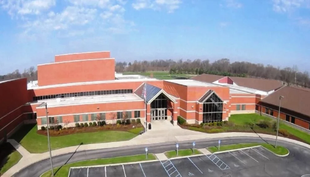 Dowagiac Middle School (Dowagiac, MI) — Communication Company