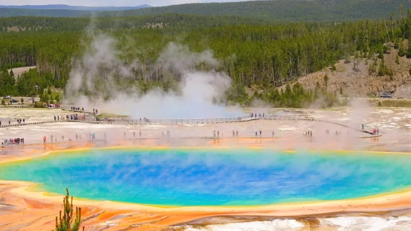 Crowded boardwalk in Yellowstone.