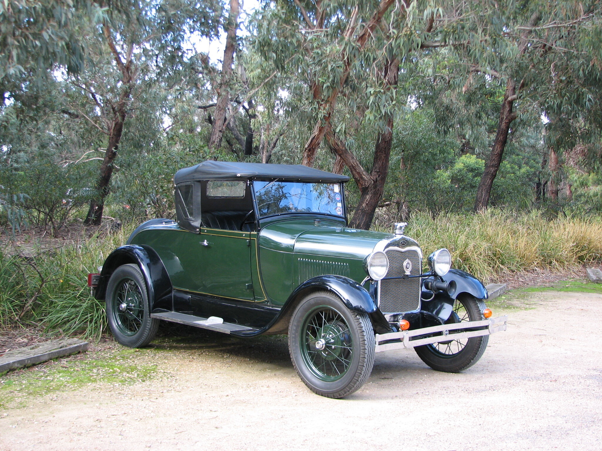 1929FordModelARoadster(BrianSkewes)Cranbourne.JPG