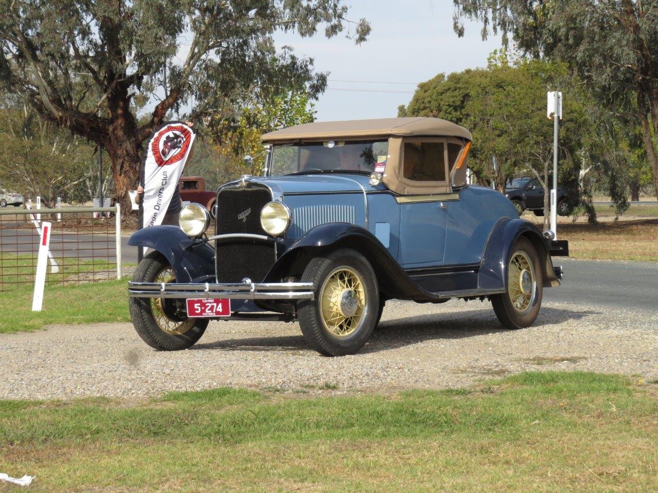 IMG_7944 1930DodgeDDRoadster(Ralph_LoisProvan)AlburyAirport.jpg