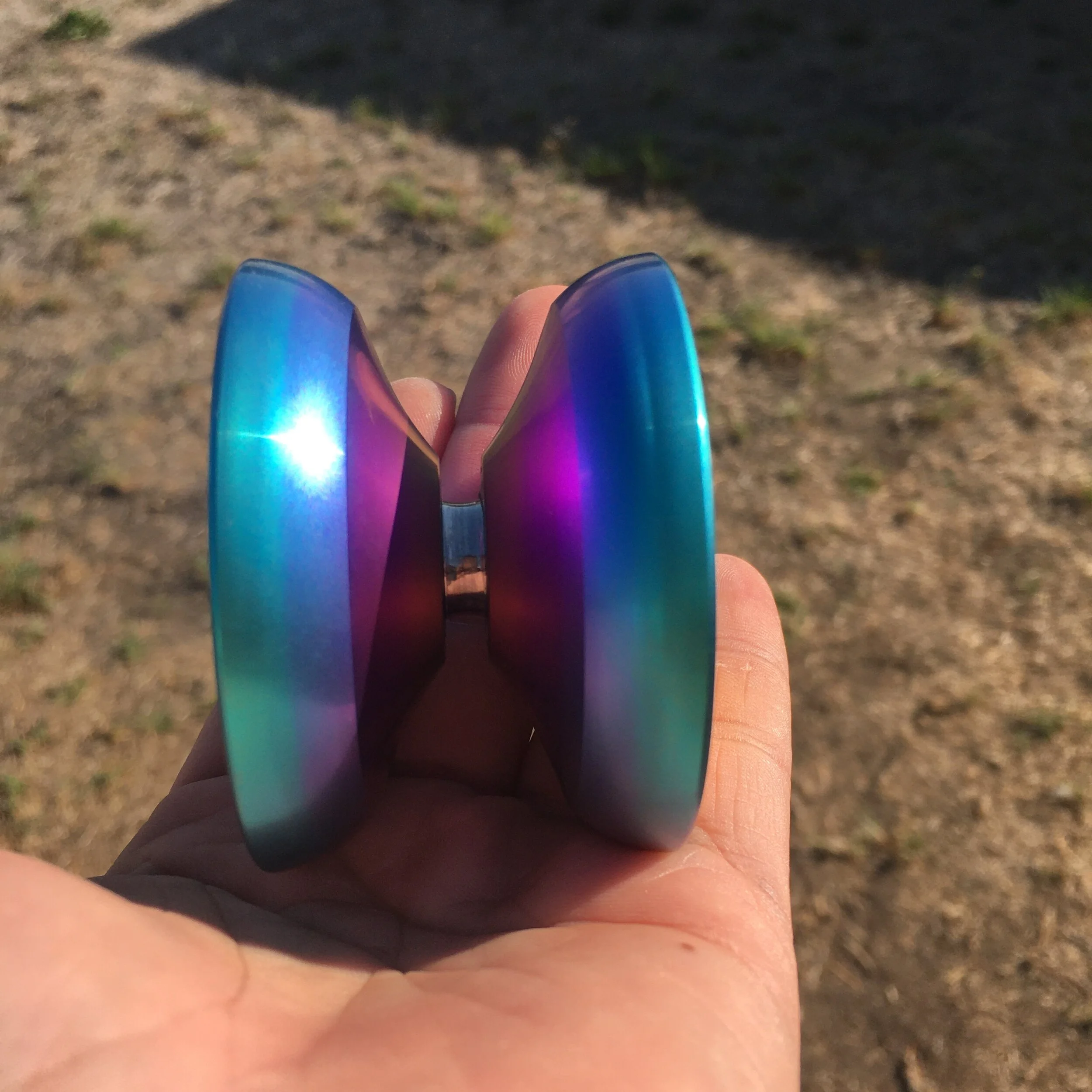 Yosi Titanium Rainbow — ALEX HATTORI