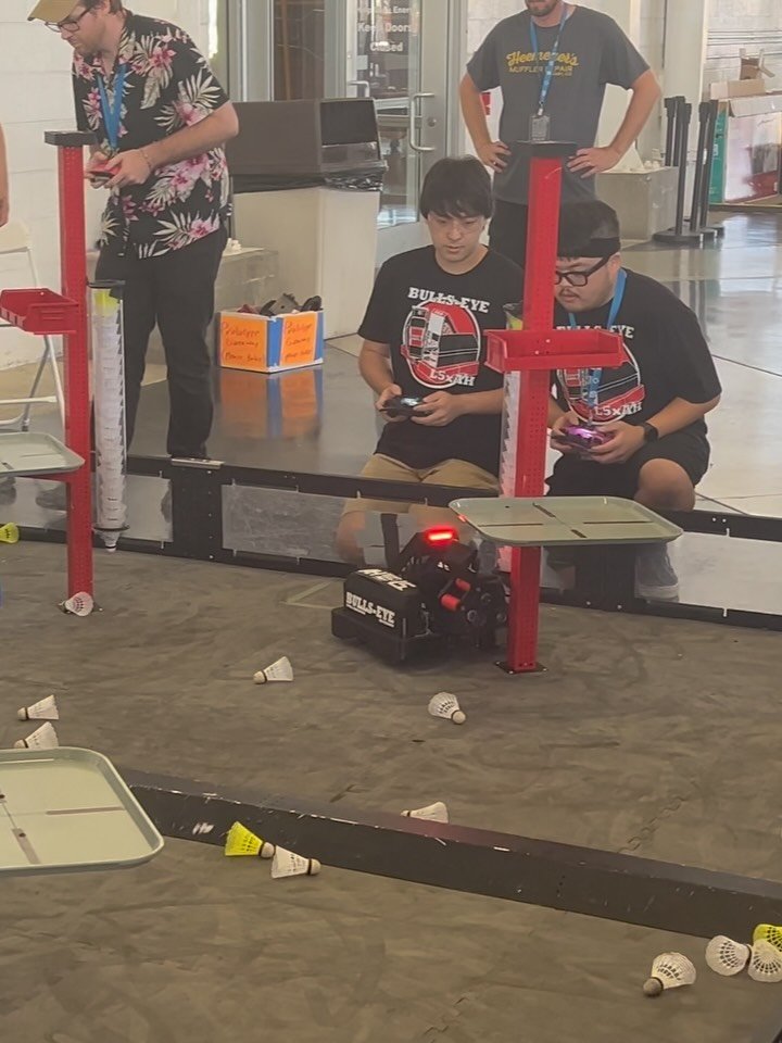 Great time at OC Maker Faire with @robots.jpg and our robot Bulls-Eye! SoCal Regional Winners 😮&zwj;💨🤠