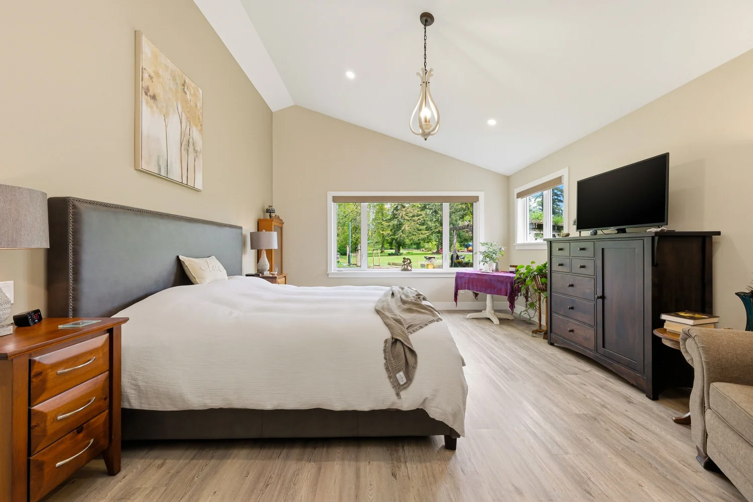 23541 24 ave photo 20