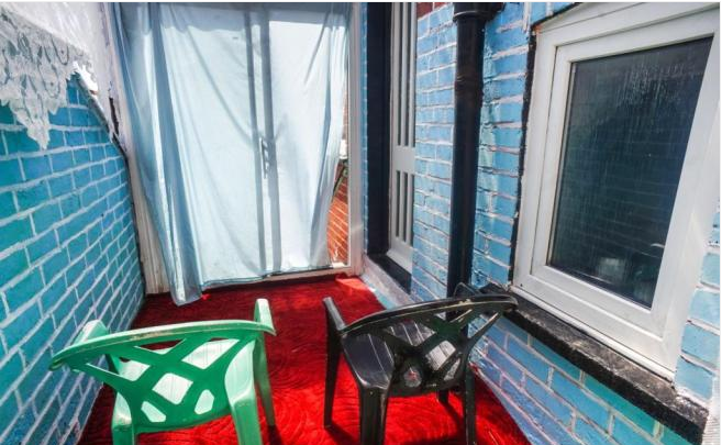 Terrible Real Estate Photo of the Week