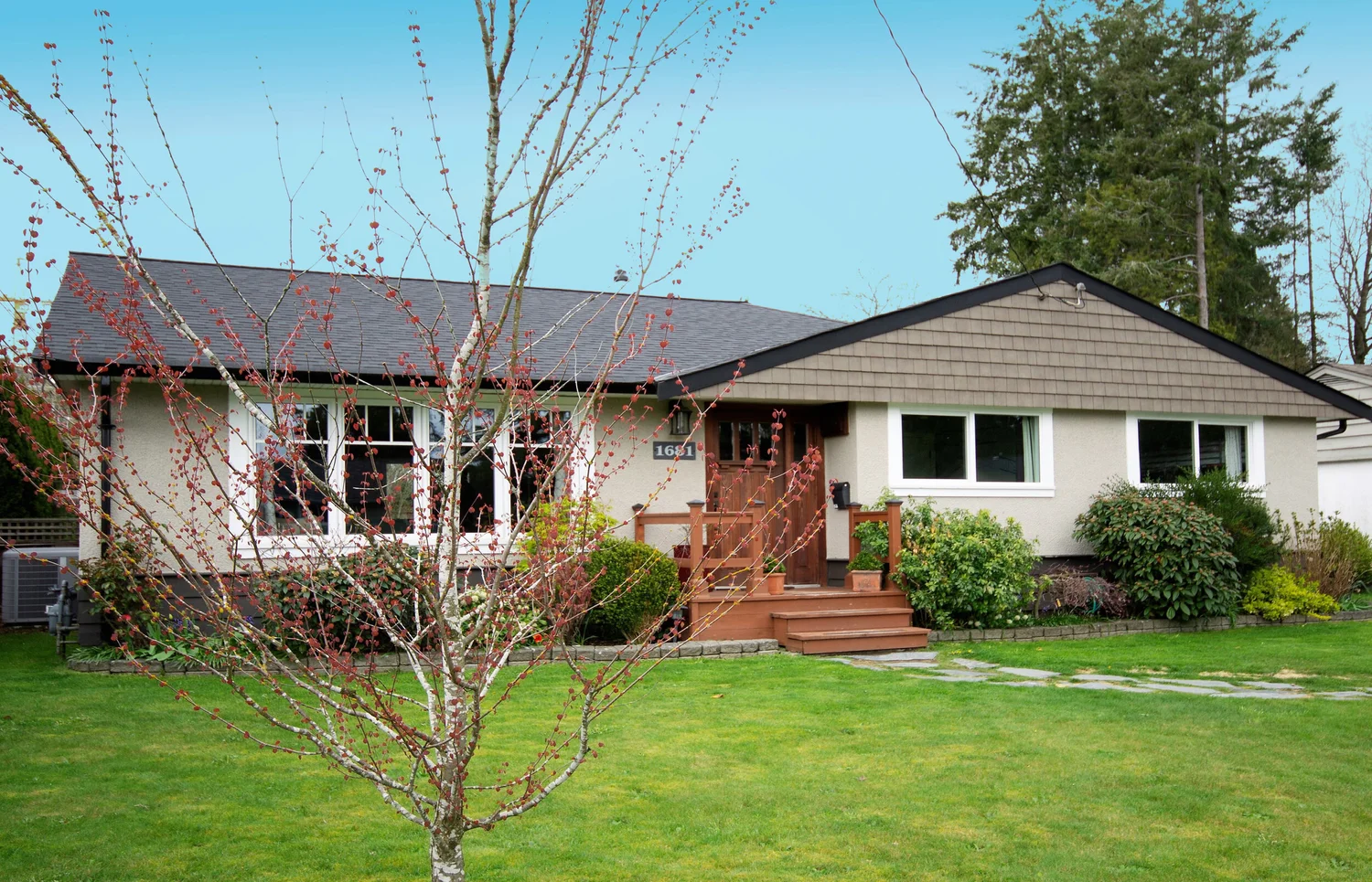 1681 157th Street, South Surrey