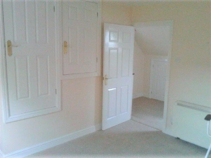 Terrible Real Estate Photo of the Week