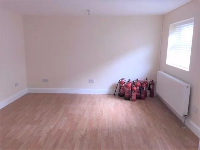 Terrible Real Estate Photo of the Week