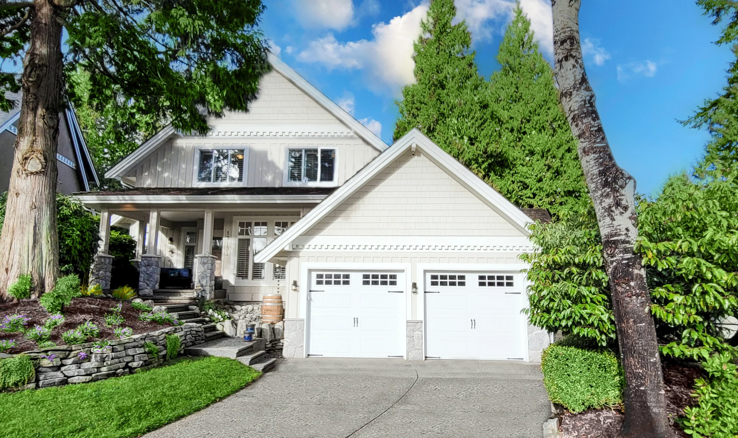 Open House in Ocean Park, South Surrey. Gorgeous Home With a Pool