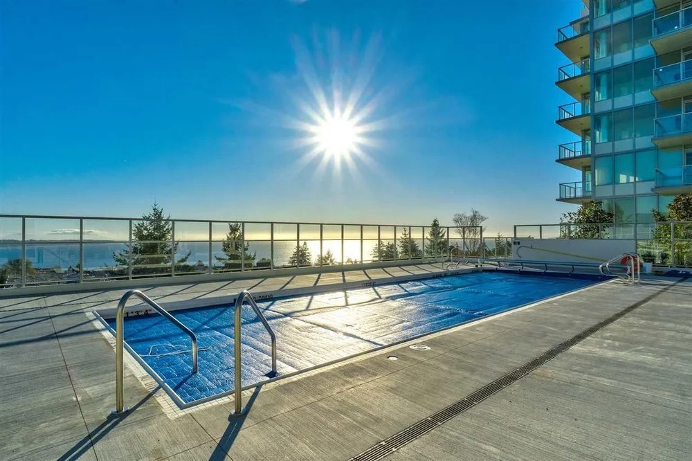 203 15165 Thrift Avenue, White Rock