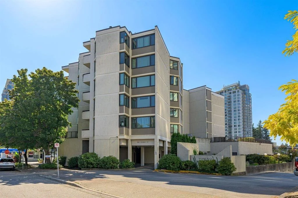 Introducing Our Fantastic Condo with Ocean and Mountain Views