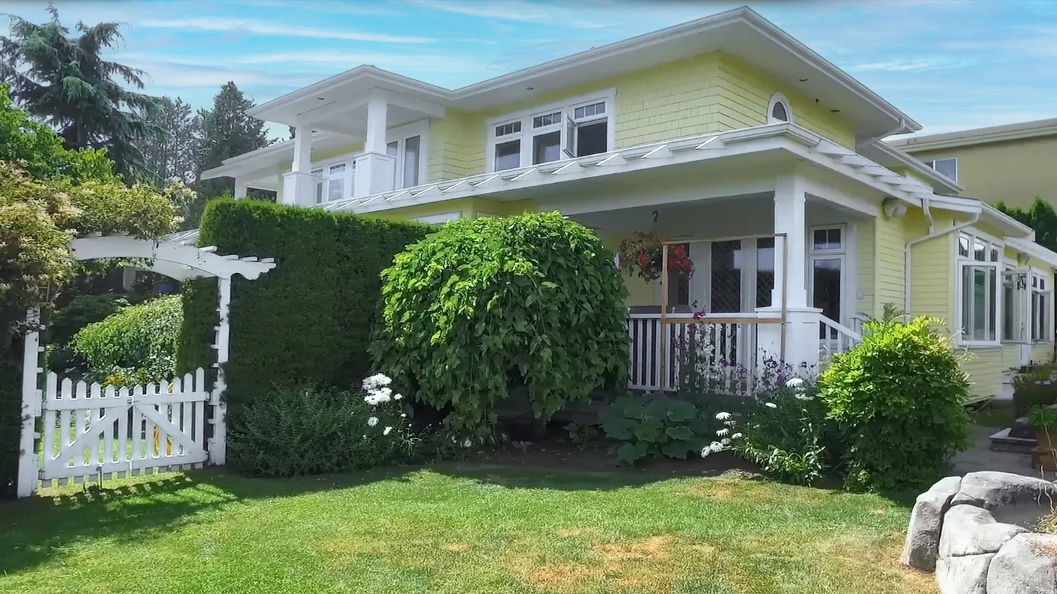 July Home Maintenance Essentials for South Surrey &amp; White Rock Homeowners