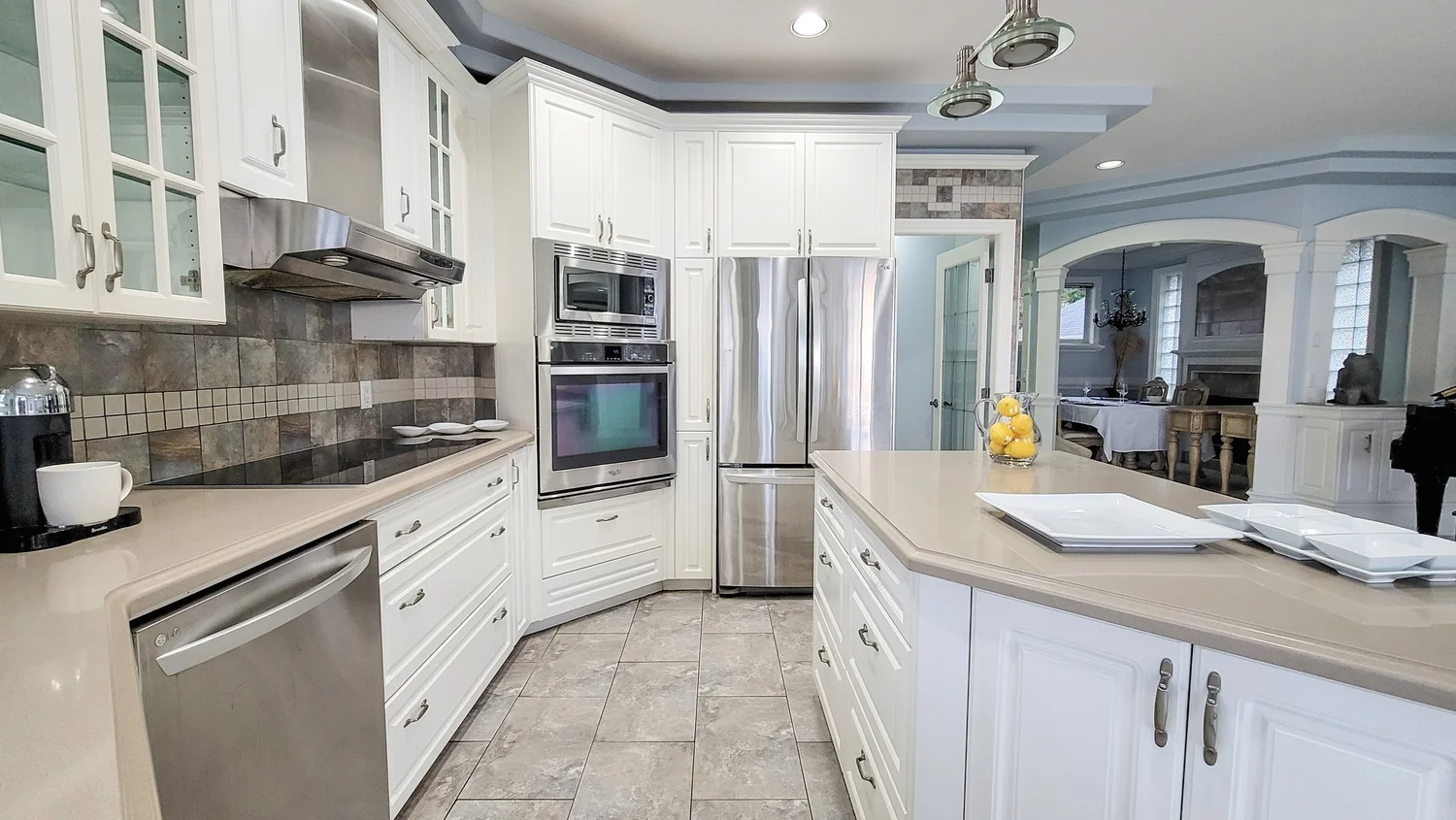 14937 Blackwood Lane, White Rock photo 17