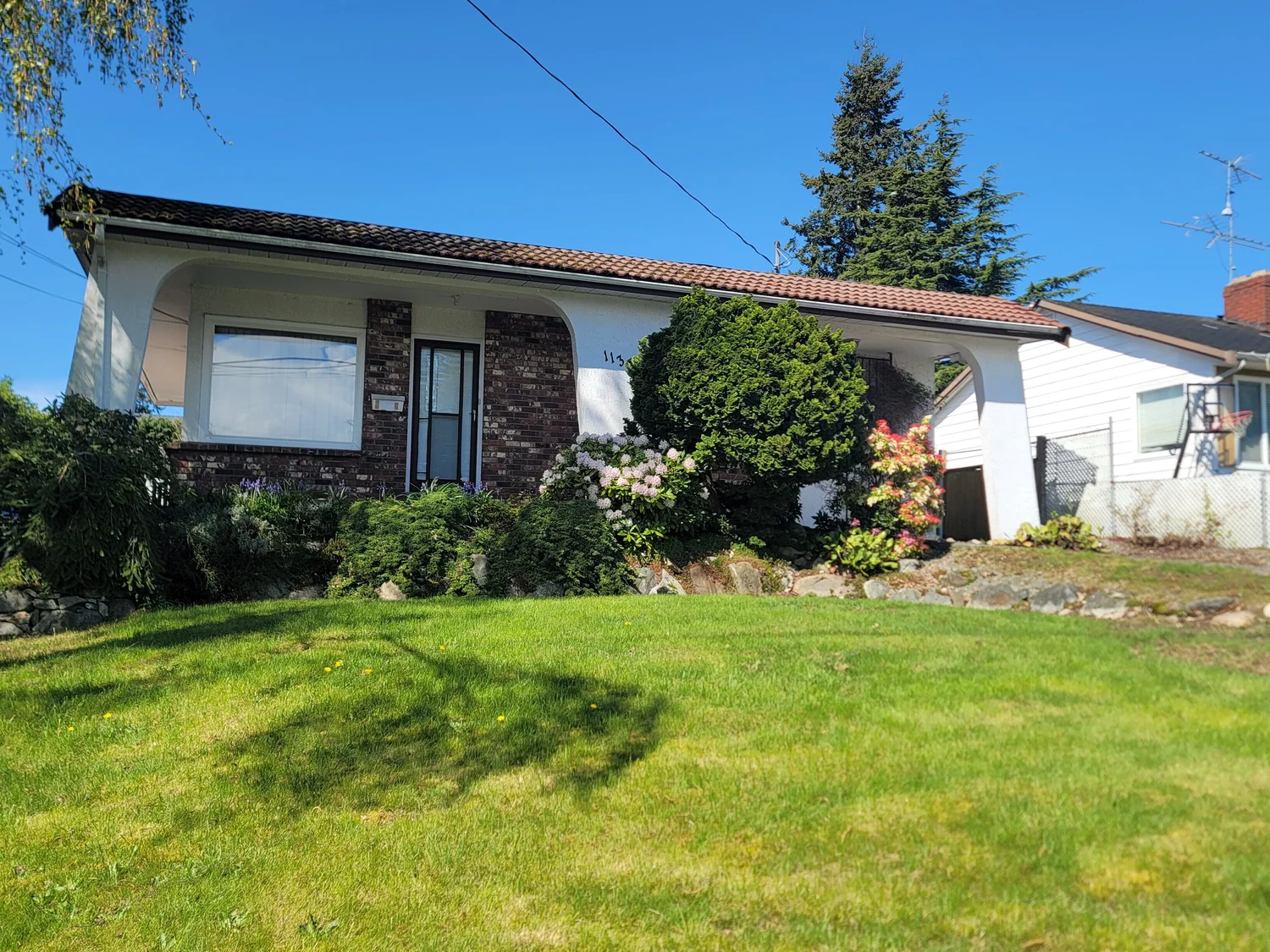 1137 Parker Street photo 1