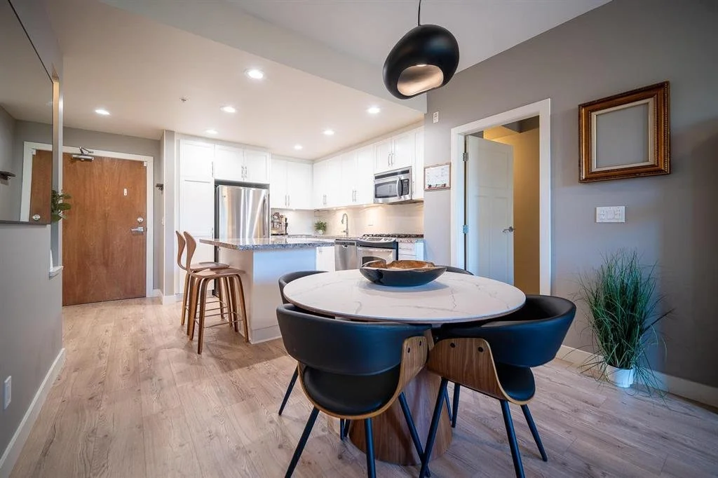 201 15428 31 Avenue, Surrey
