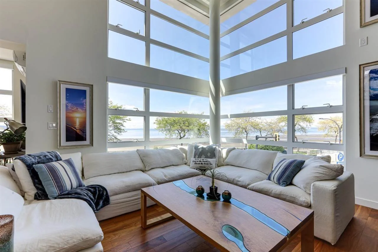 Just Listed: Beautiful Penthouse with Incredible Ocean Views on White Rock Beach