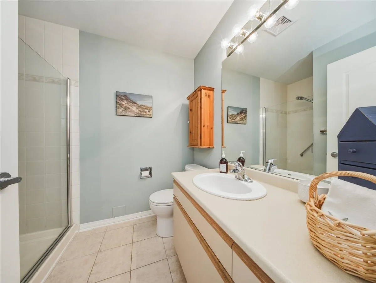 303 15165 Marine Drive photo 15