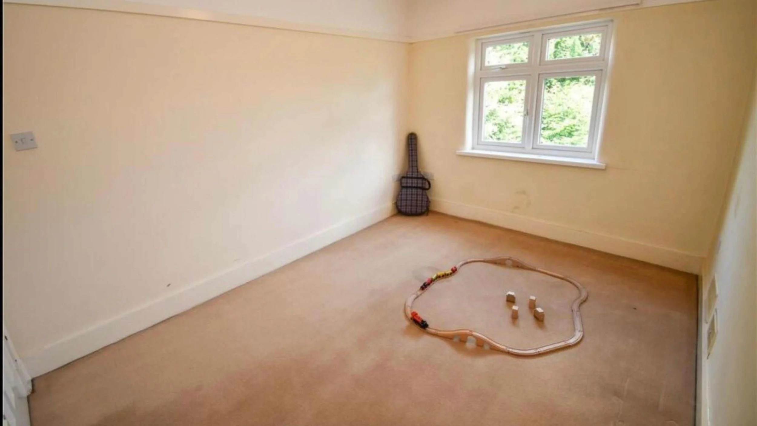 Terrible (White Rock) Real Estate Photos