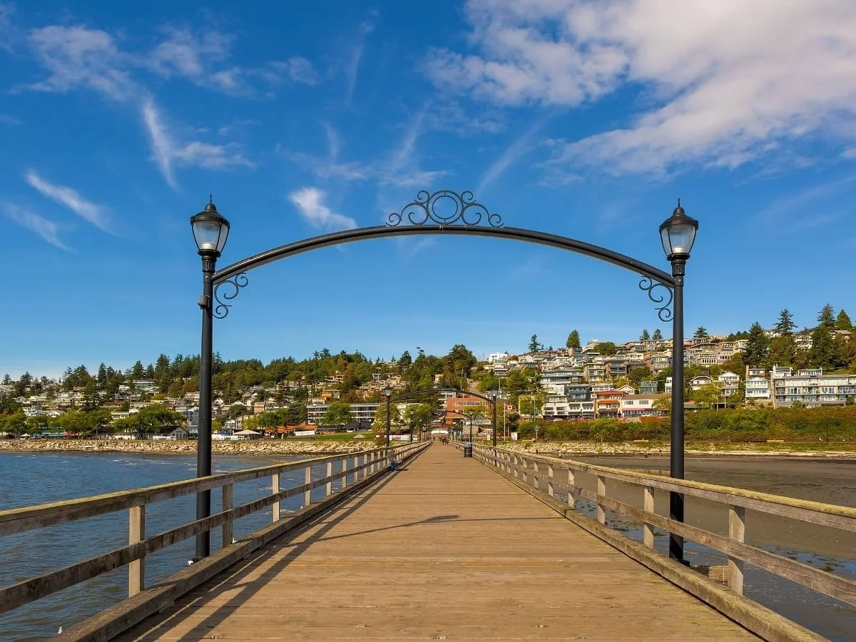 303 15165 Marine Drive photo 18