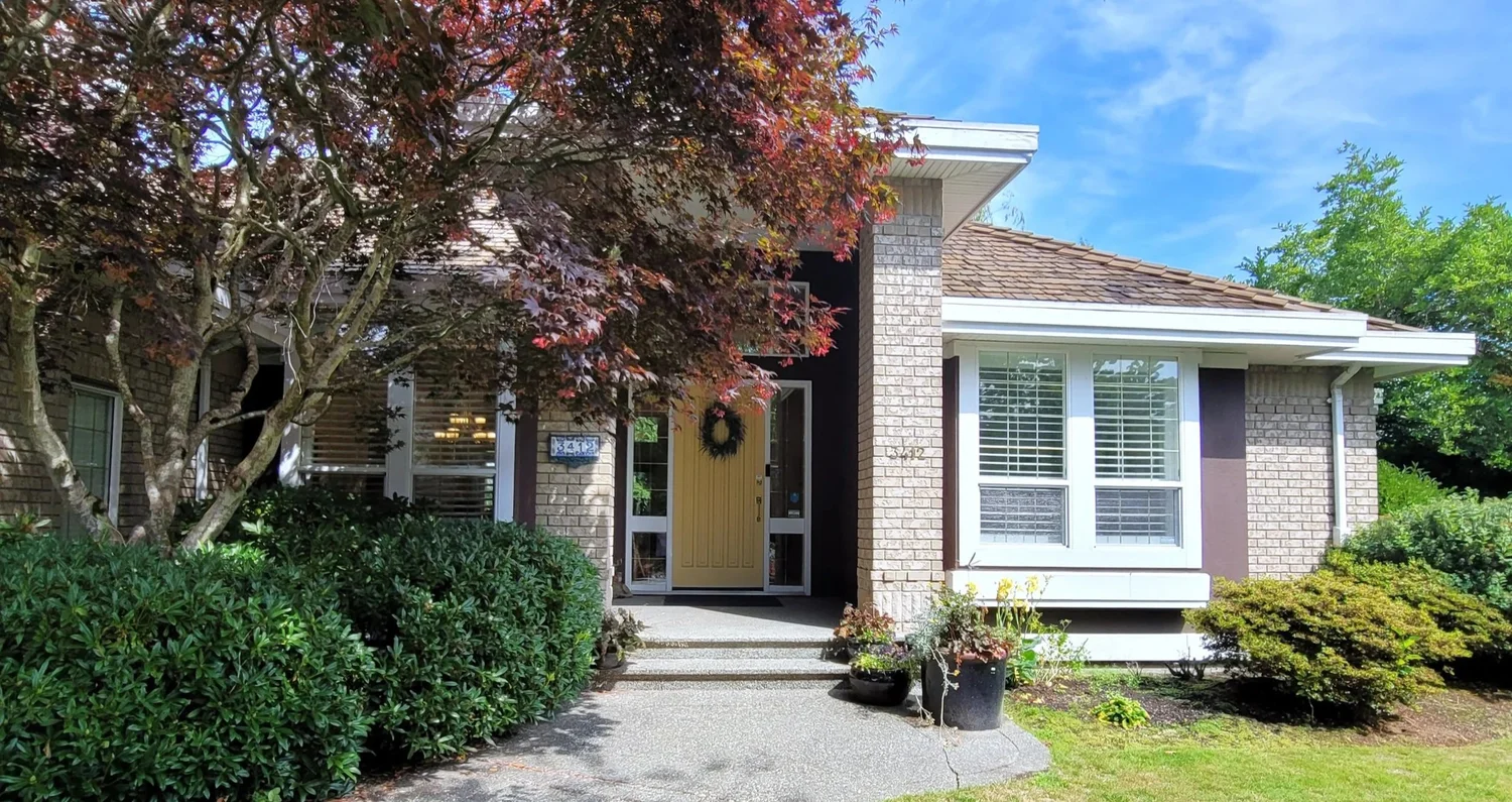 3412 Canterbury Drive, South Surrey