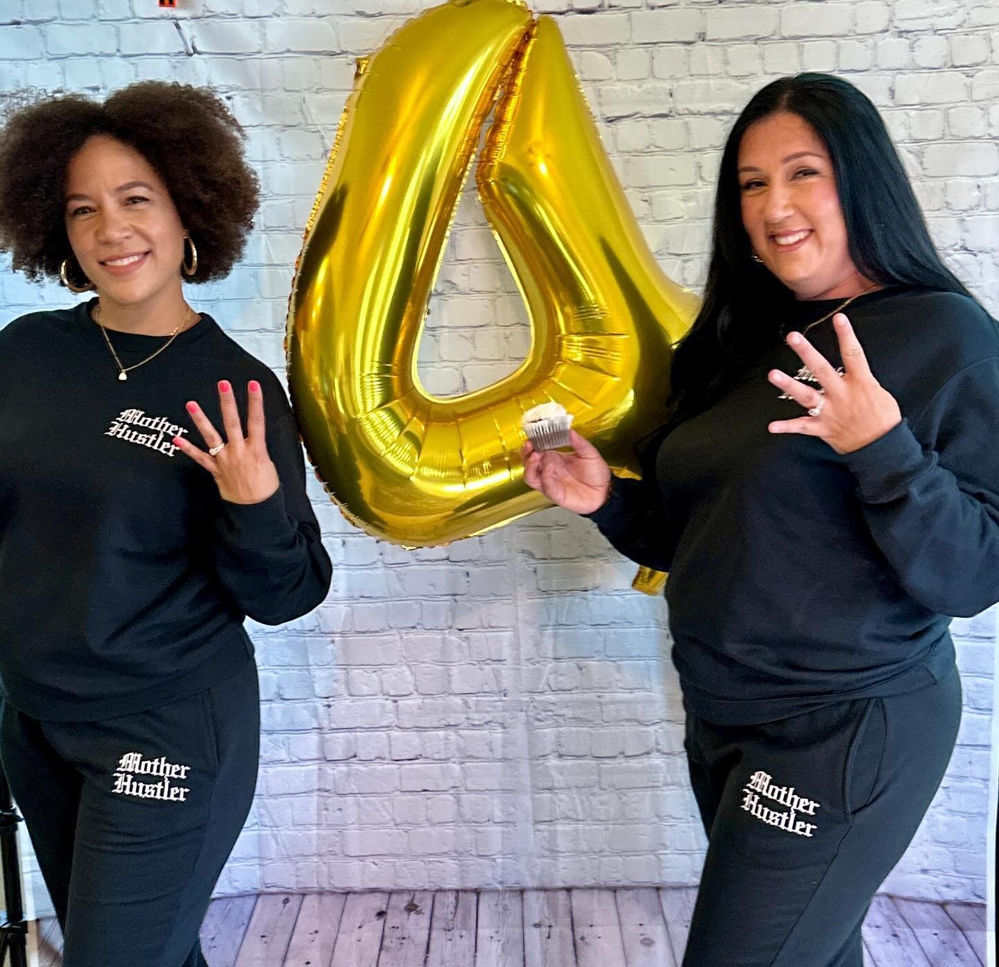 Happy 4 years to us!!! We can&rsquo;t thank you all enough for your love and support. Here is a little photo shoot fun to celebrate 🎉 🖤♾️ 
#infinitethreadsclothing #4yearsandcounting #motherhustler #womeninbusiness #itsacelebration
