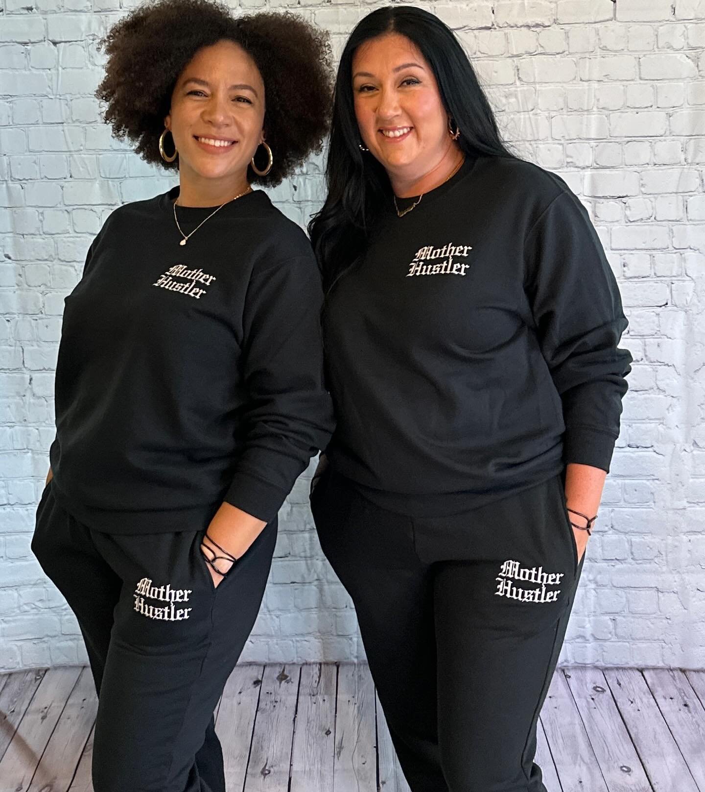 In our world, TWO is better than one 🤪. Not to be sold separately 😂
♾️🖤

#infinitethreadsclothing #motherhustler #infinitebeauty #hugyourhomegirls#mamadontplay #powerfulandmagical #legendaryqueen