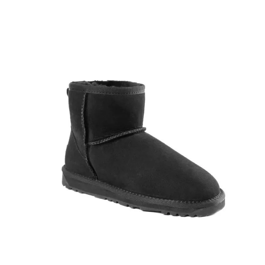 black mini uggs