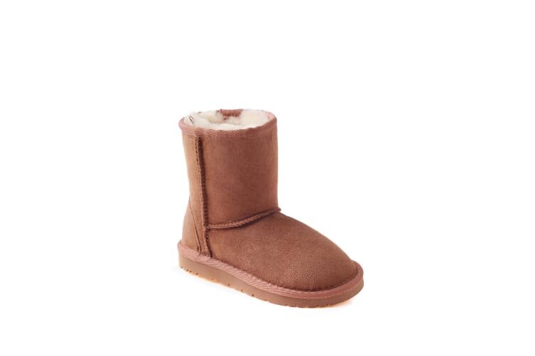*Ozwear Kids Ugg Chestnut