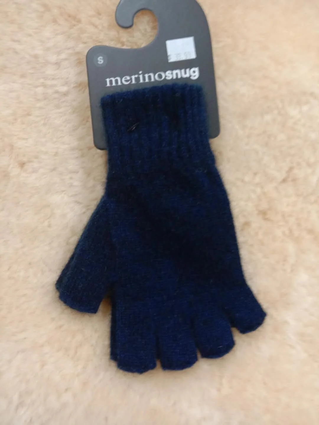 Merinosnug Wool Fingerless Glove Black